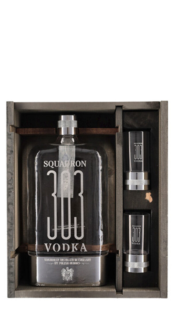 Glass Pack Vodka '303' Squadron 